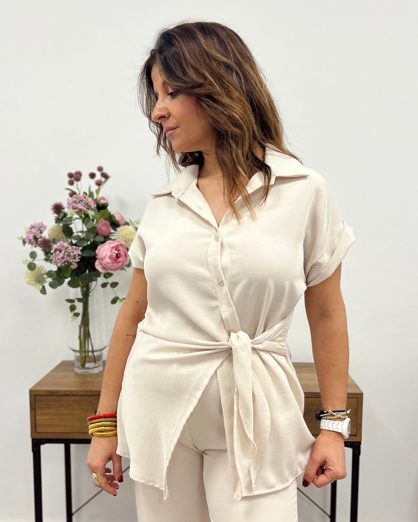 Conjunto camisero con lazo