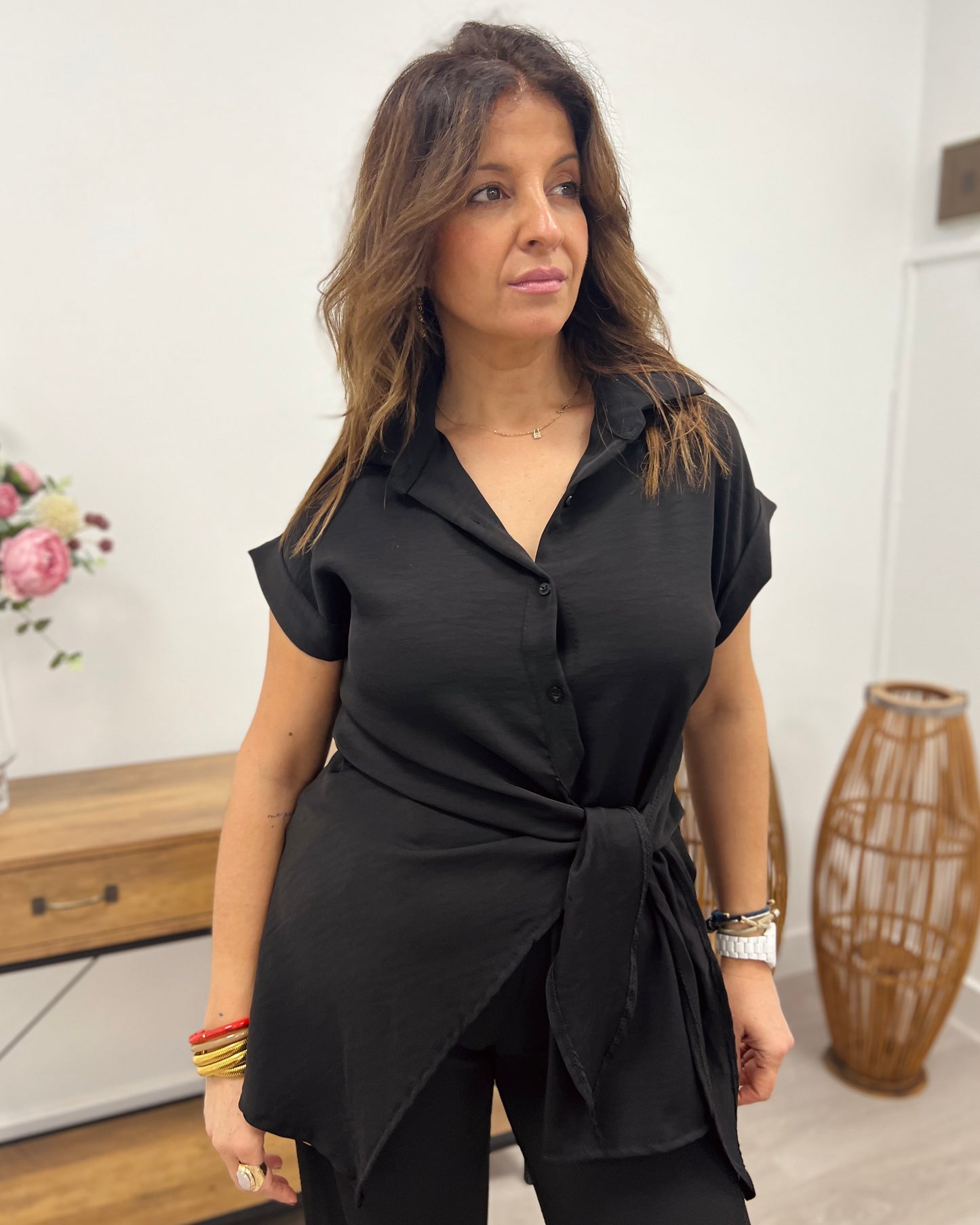Conjunto camisero con lazo
