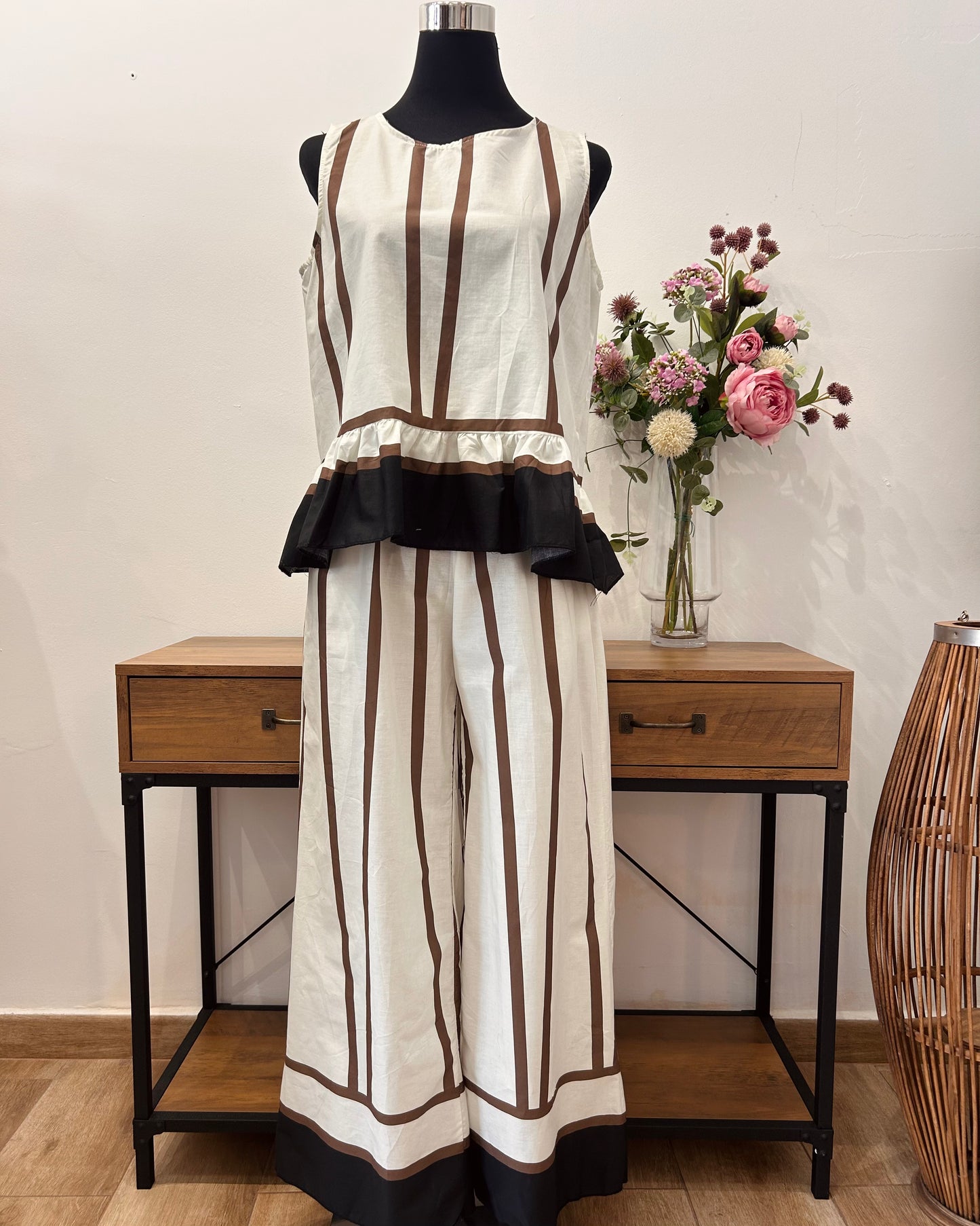 Conjunto kati