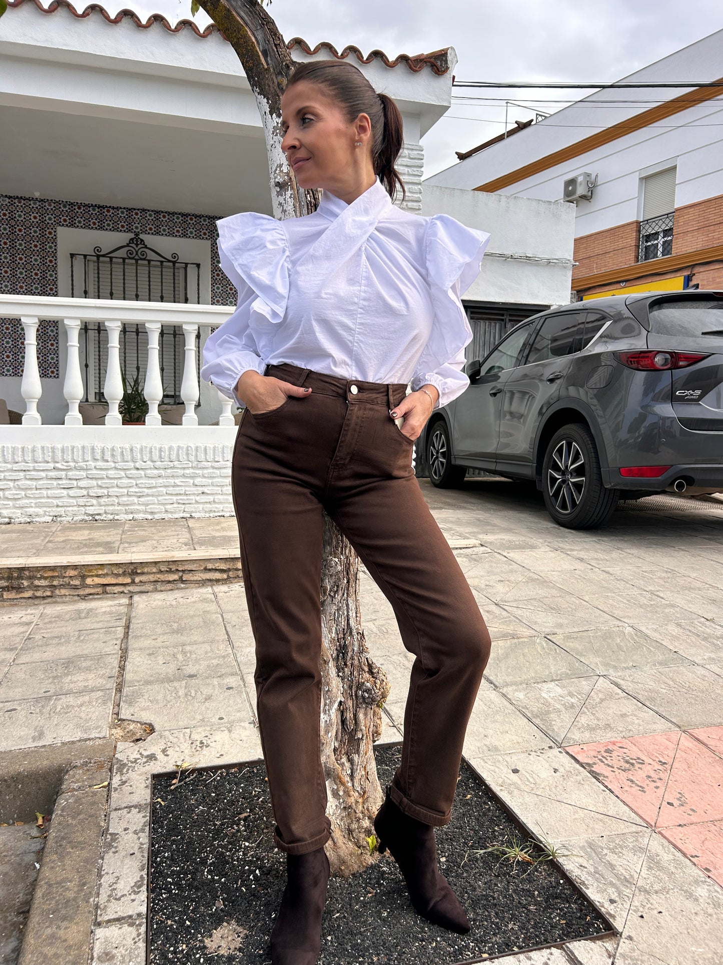 Vaquero mom fit marrón 59I4