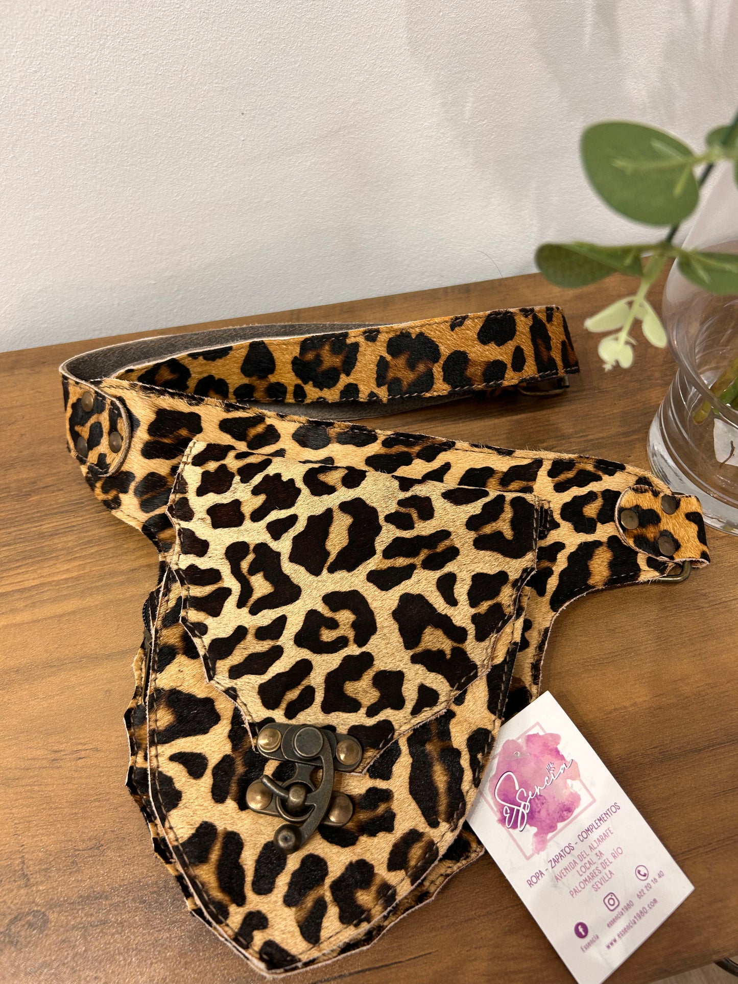 Bolso cinturón leopardo