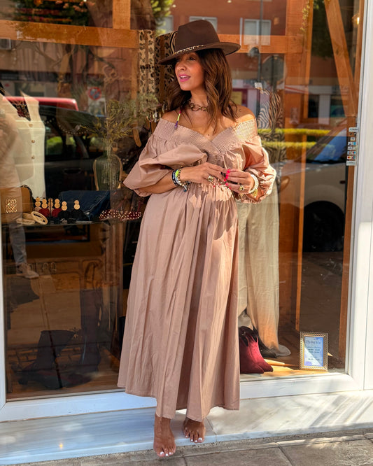 Vestido midi camel