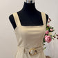 Vestido elástico beige
