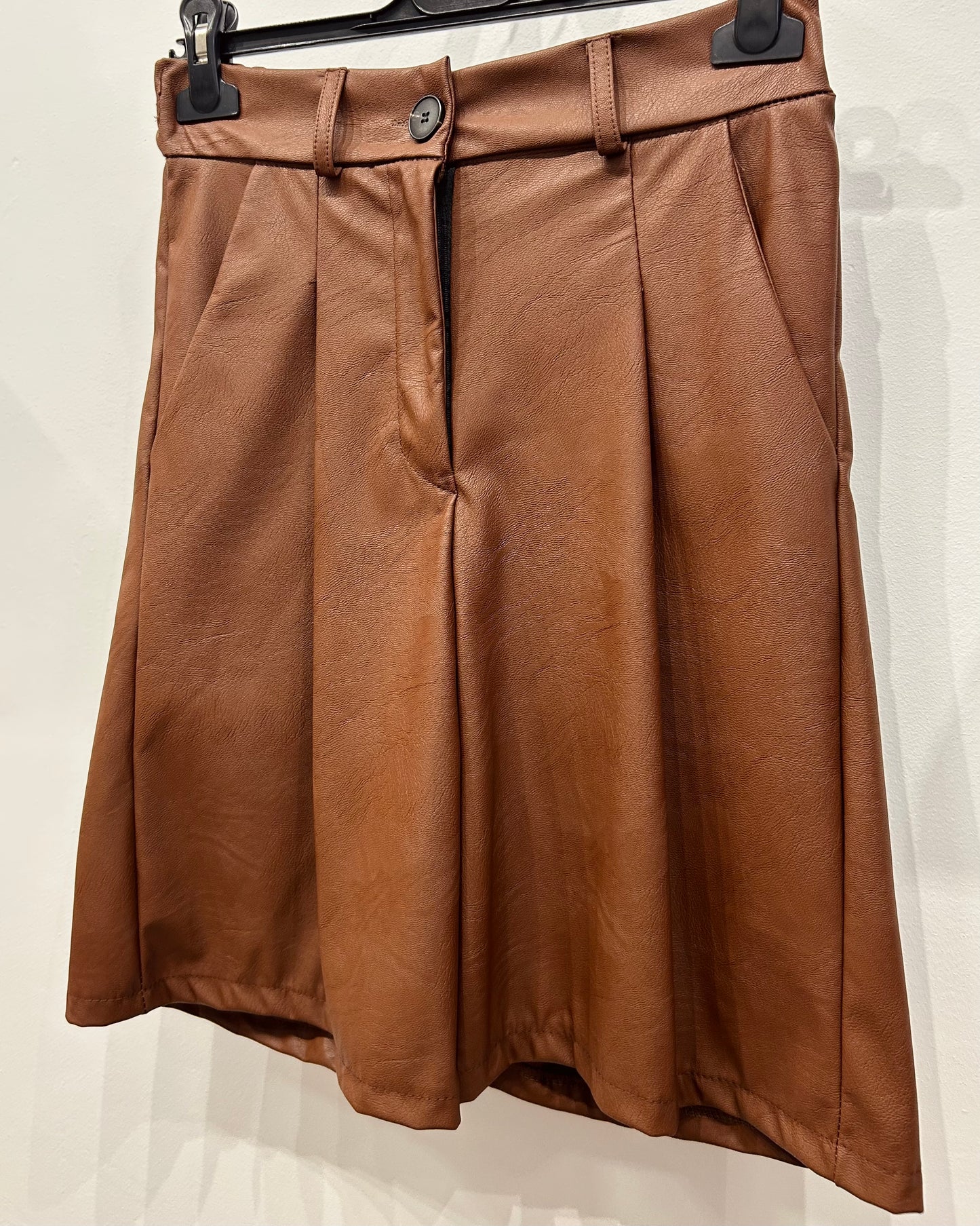 Pantalón de polipiel