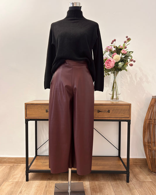 Pantalón cropped Burdeos