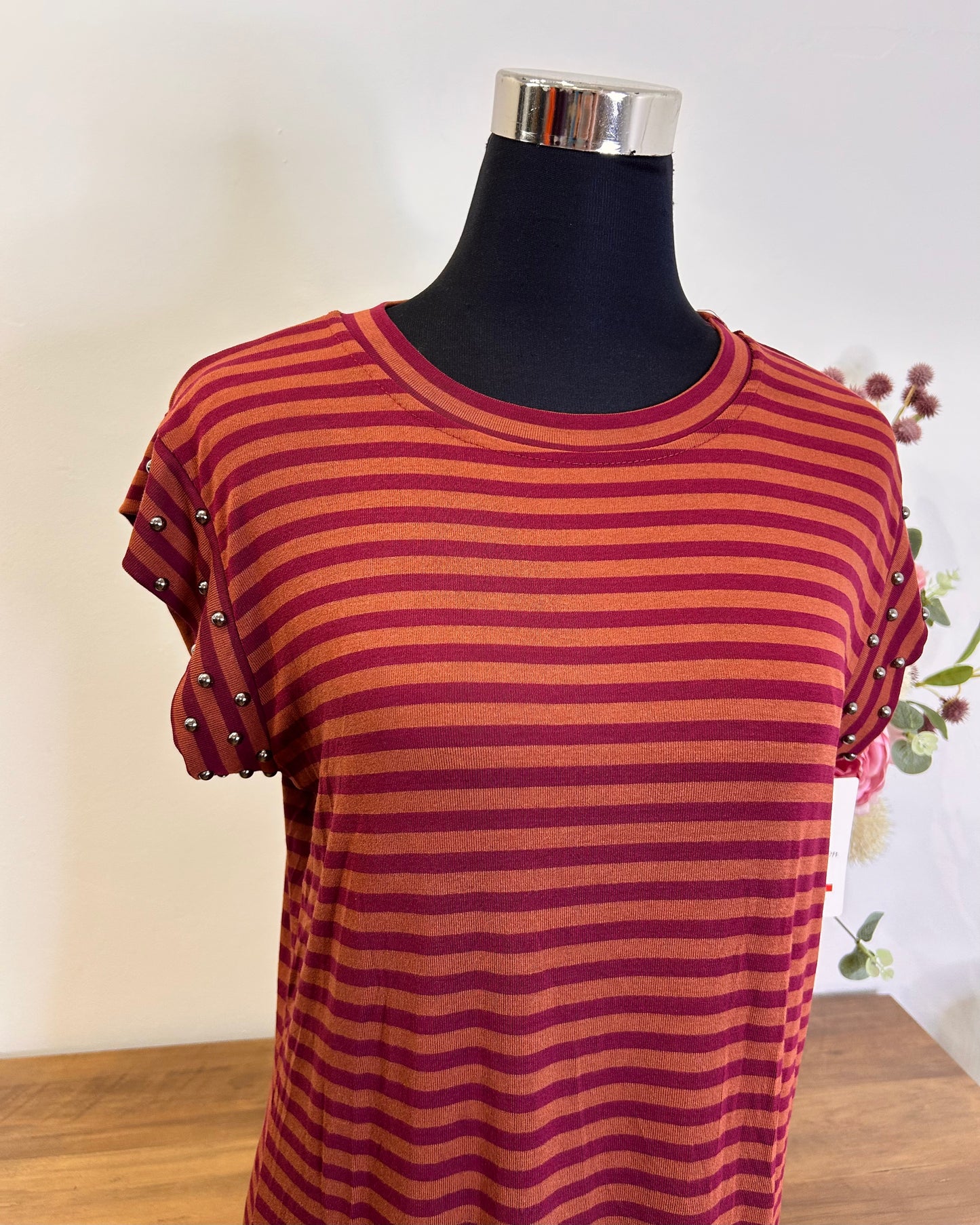 Vestido raya tachas