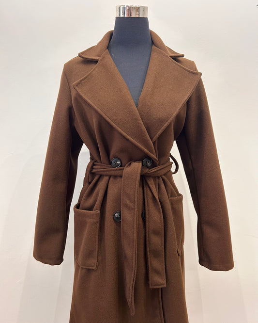 Abrigo de paño marrón