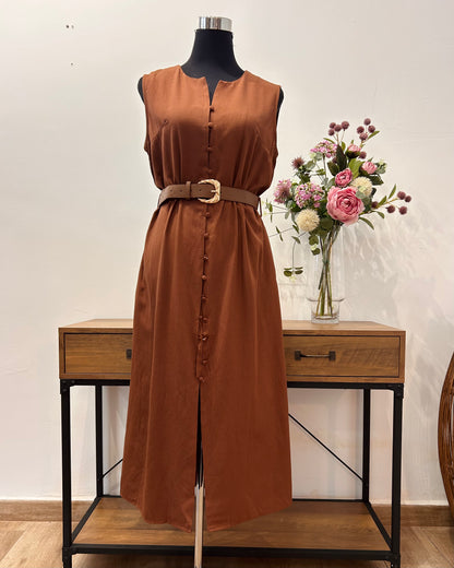 Vestido botones y cinturón
