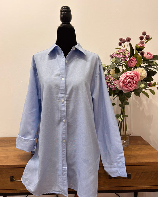 Camisa oversize celeste