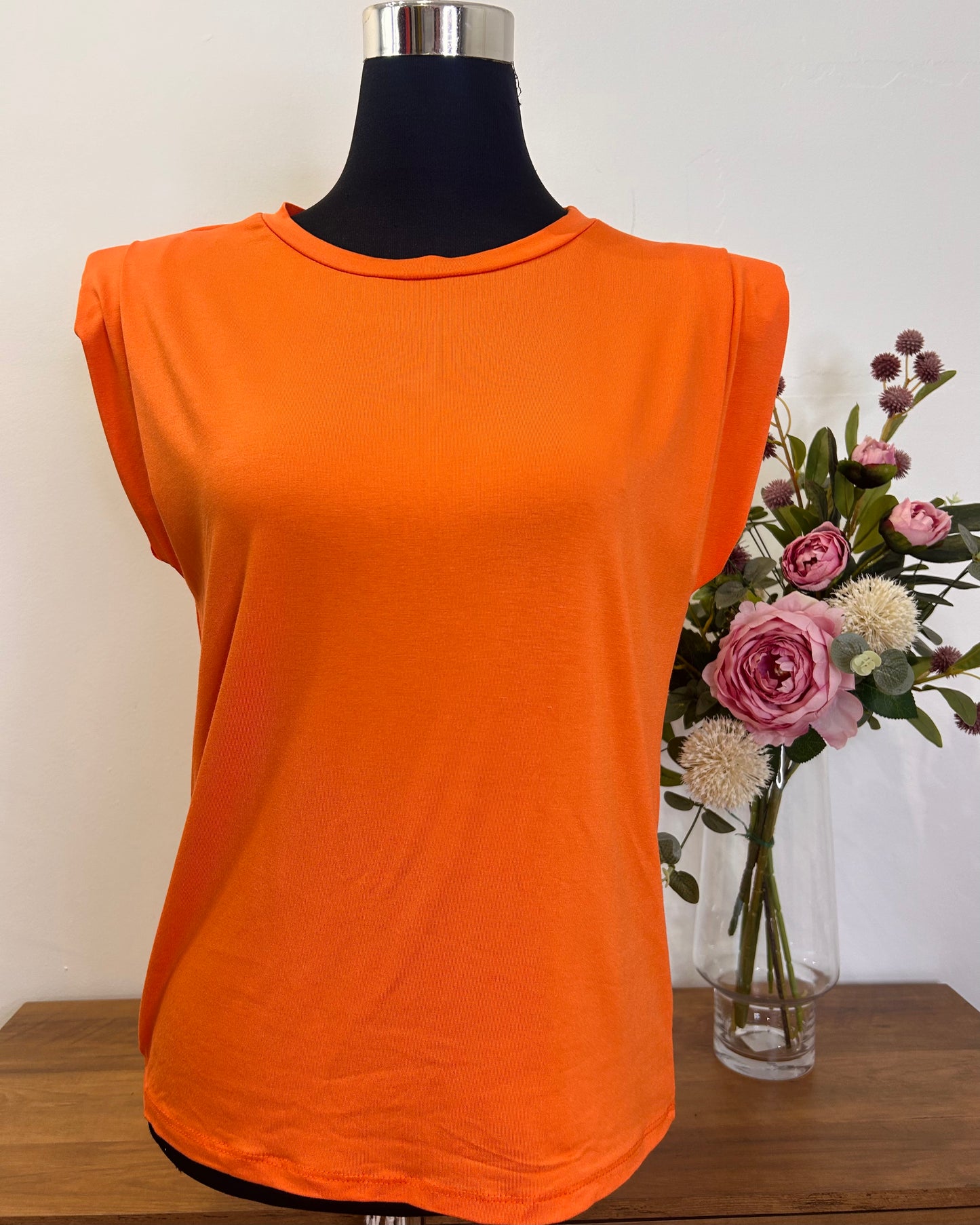 Camiseta hombreras