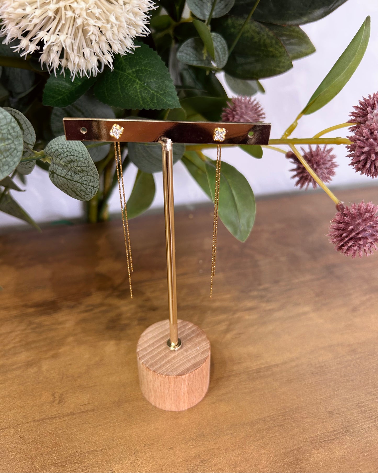 Pendientes cadena en cierre