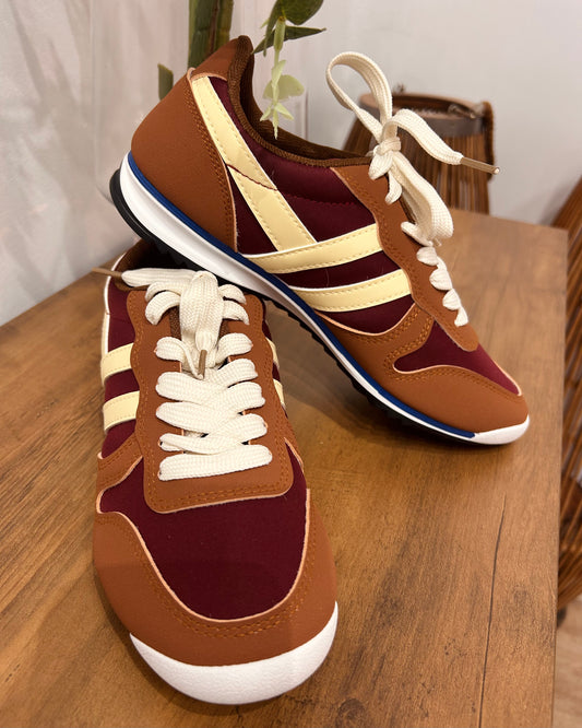 Zapatilla deportiva Burdeos