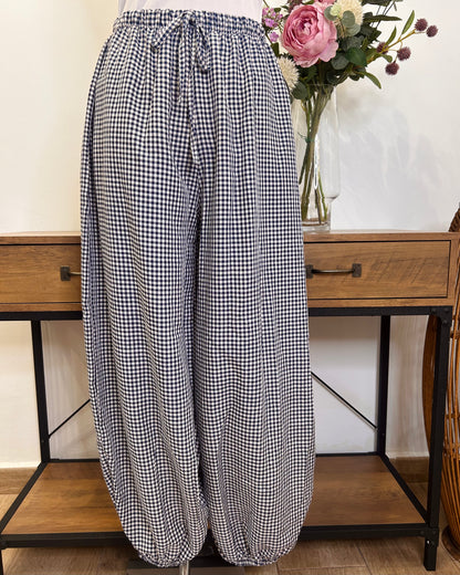 Pantalón cuadros bombacho