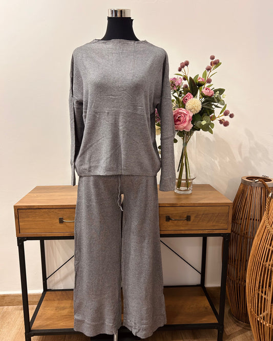 Conjunto cuello barco