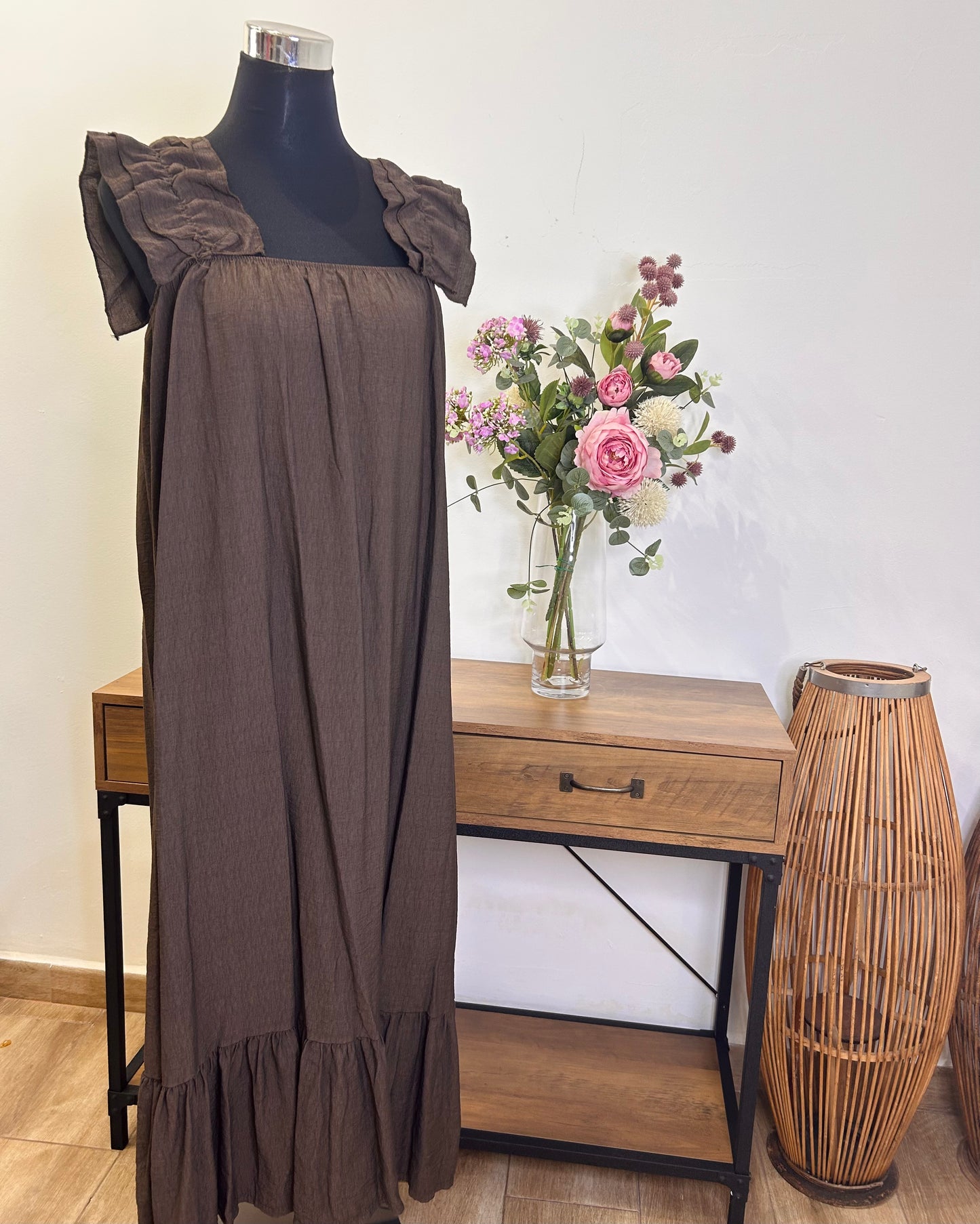 Vestido manga volante