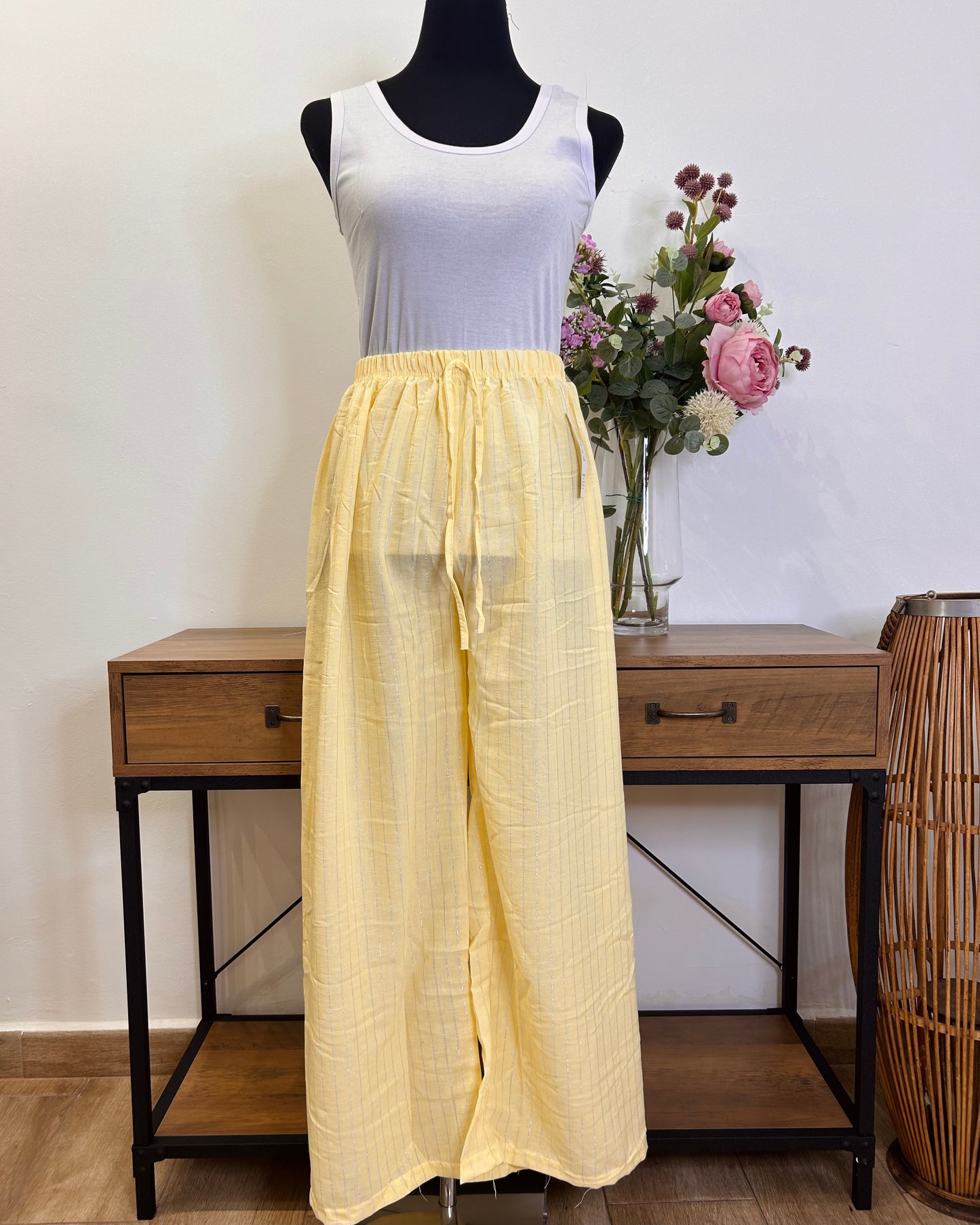 Pantalón raya plateada