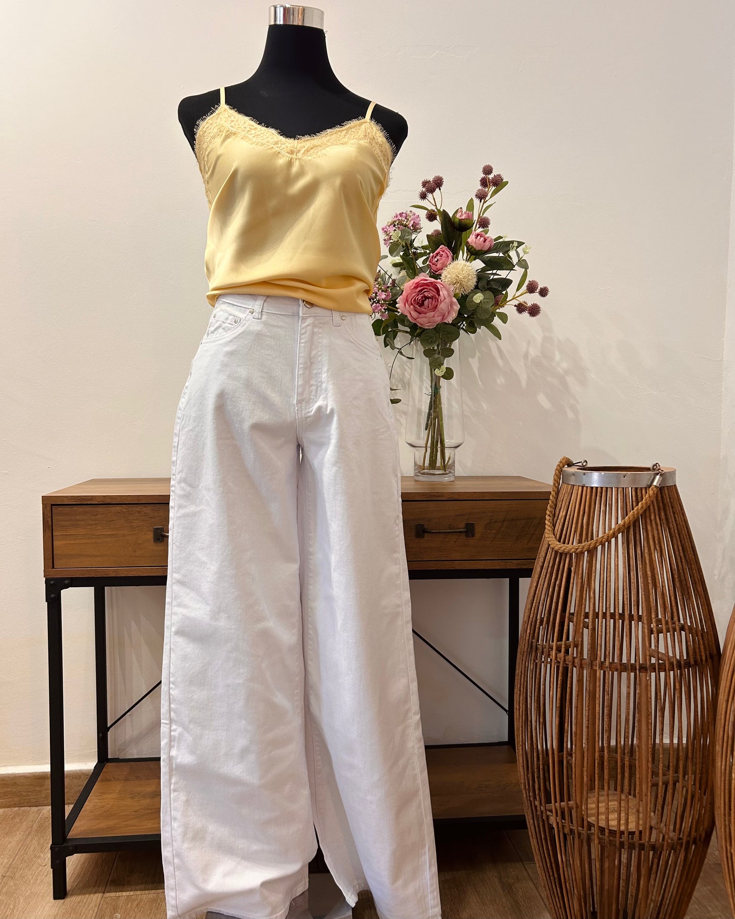 Vaquero blanco palazo