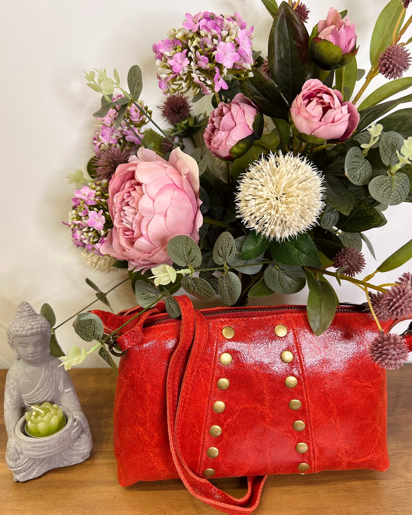 Bolso tachuelas de piel