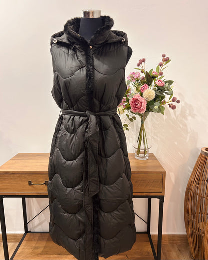 Abrigo largo sin mangas