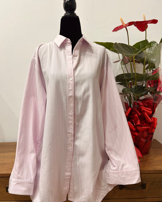 Camisa rosa rayas oversize