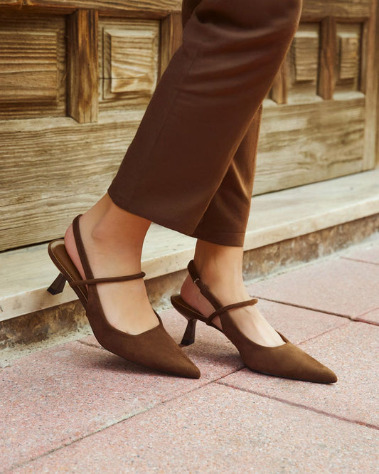 Tacón doble tira marrón