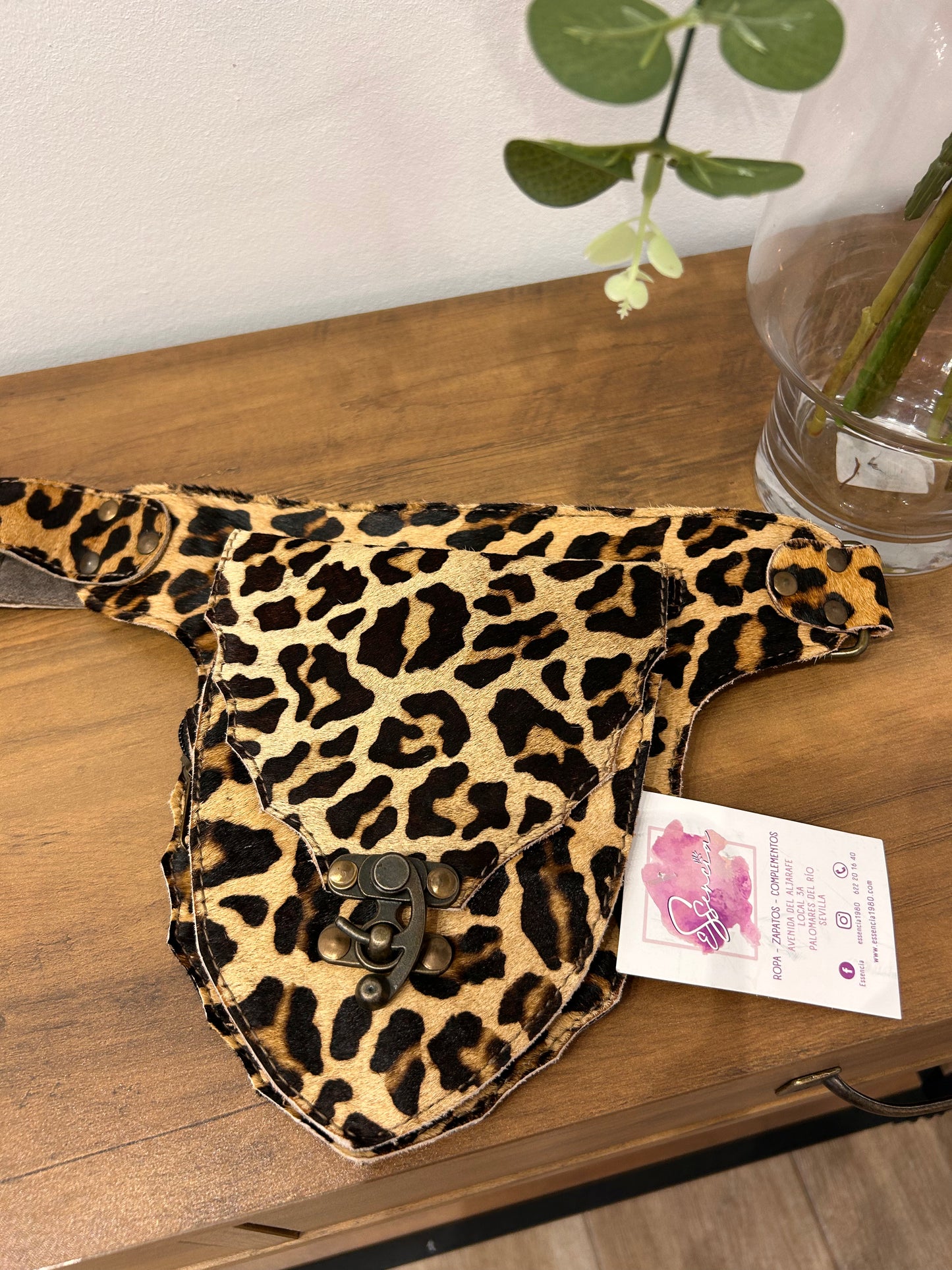 Bolso cinturón leopardo